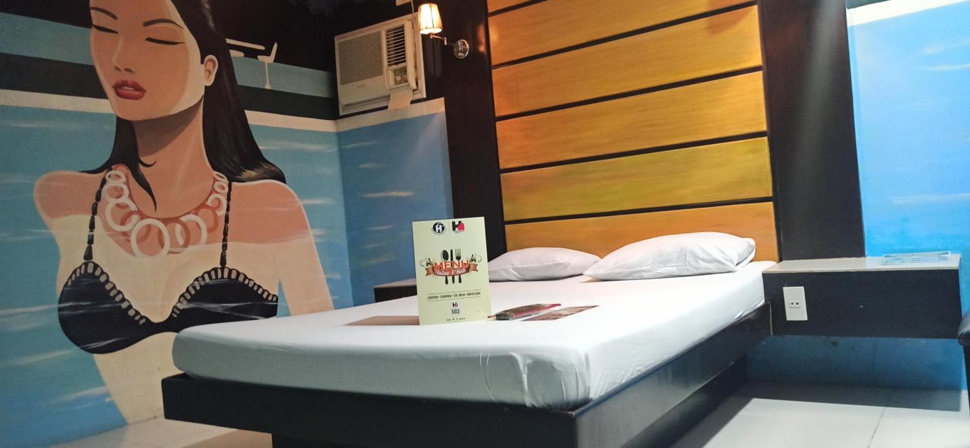 Harts Hotel-Bandar Quezon Luaran gambar
